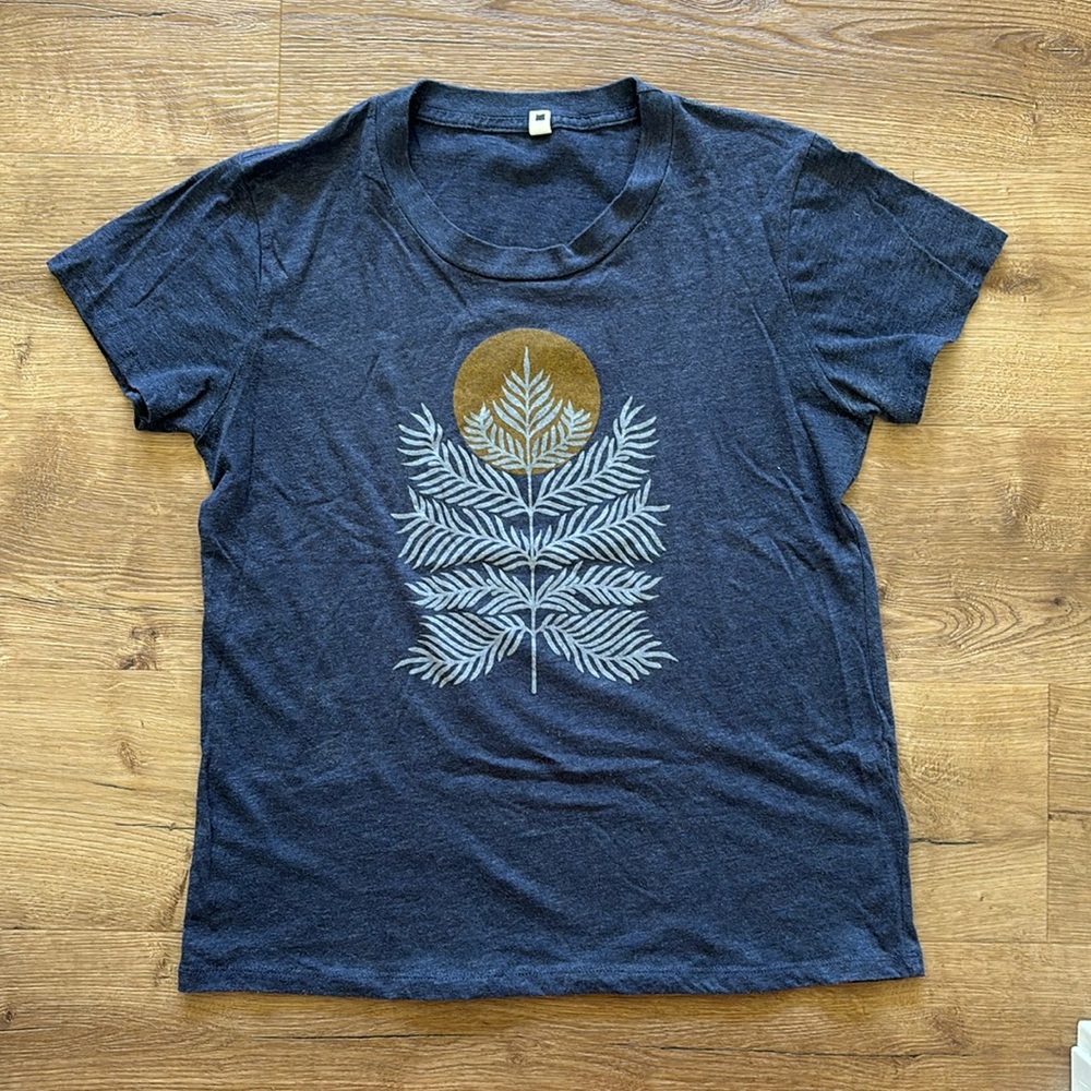 Bridge & Burn Peace plants tree t-shirt